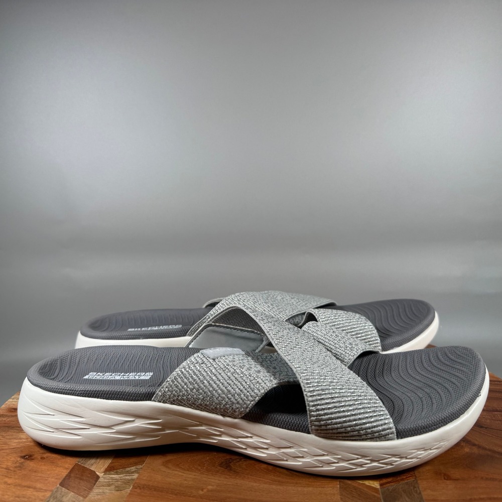Skechers On-the-GO 600 Radiant Silver Metallic Slide Sandals 16259 Womens 11
